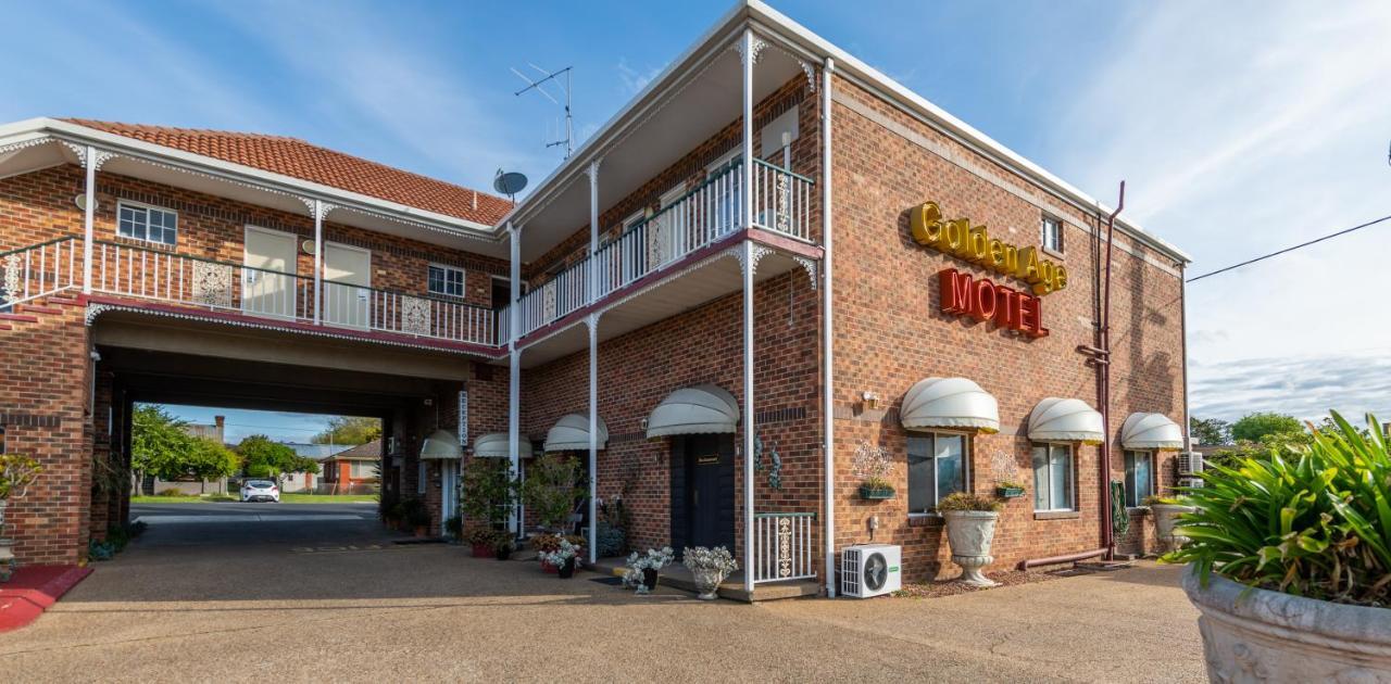 كوينبيان Golden Age Motor Inn المظهر الخارجي الصورة